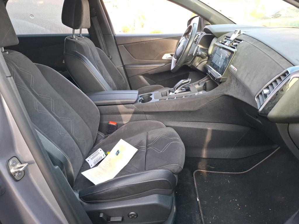 DS DS7 Crossback Hybride E-Tense 225 EAT8 Performance Line+ 2022