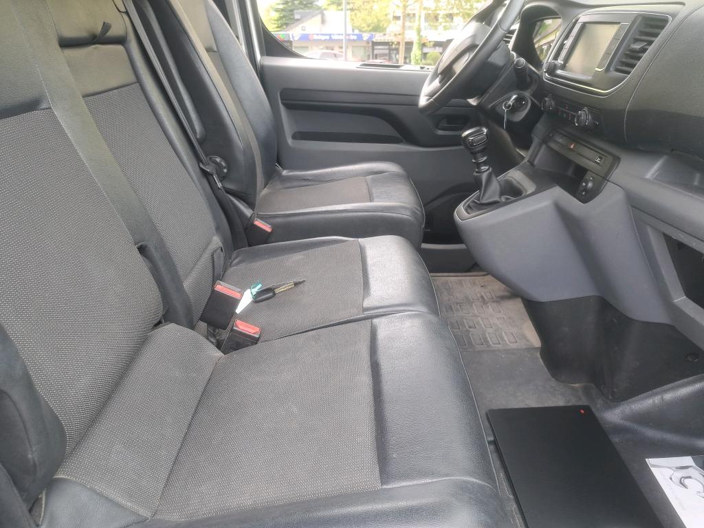 Peugeot EXPERT FGN TOLE STANDARD 1.5 BLUEHDI 120 S&S BVM6 ASPHALT 2021