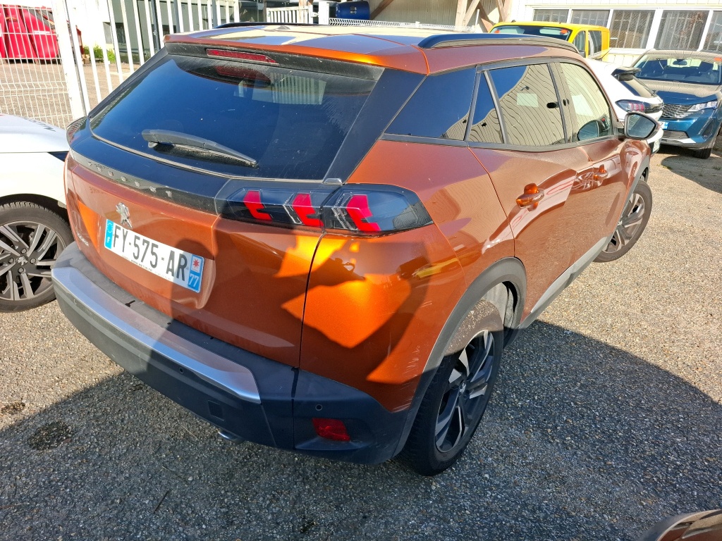 Peugeot 2008 BlueHDi 130 S&S EAT8 Allure 2021