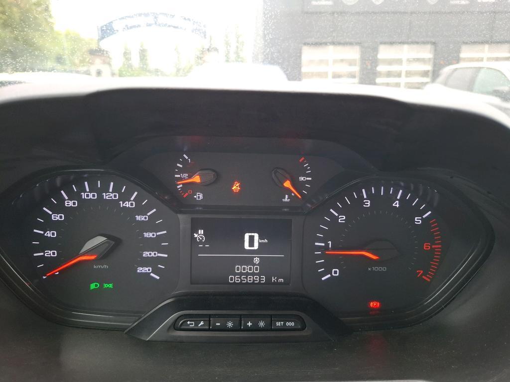 Peugeot PARTNER FOURGON STANDARD 1000 KG BLUEHDI 100 S&S BVM6 GRIP 2022