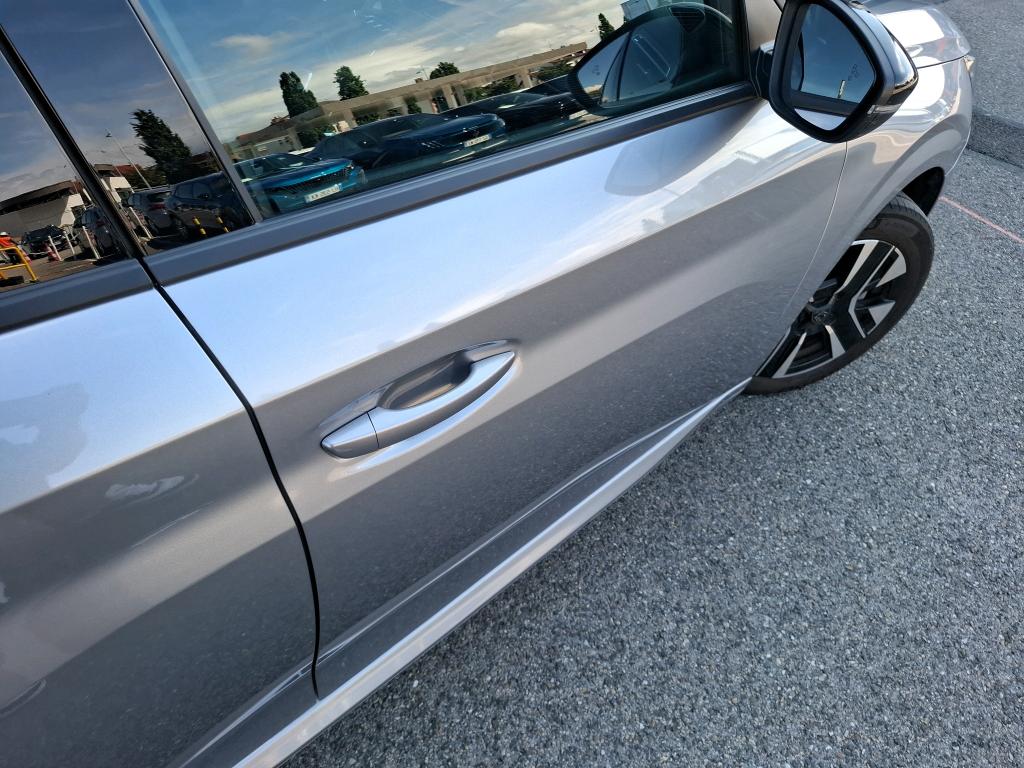 Peugeot 208 100 S&S BVM6 Allure 2025