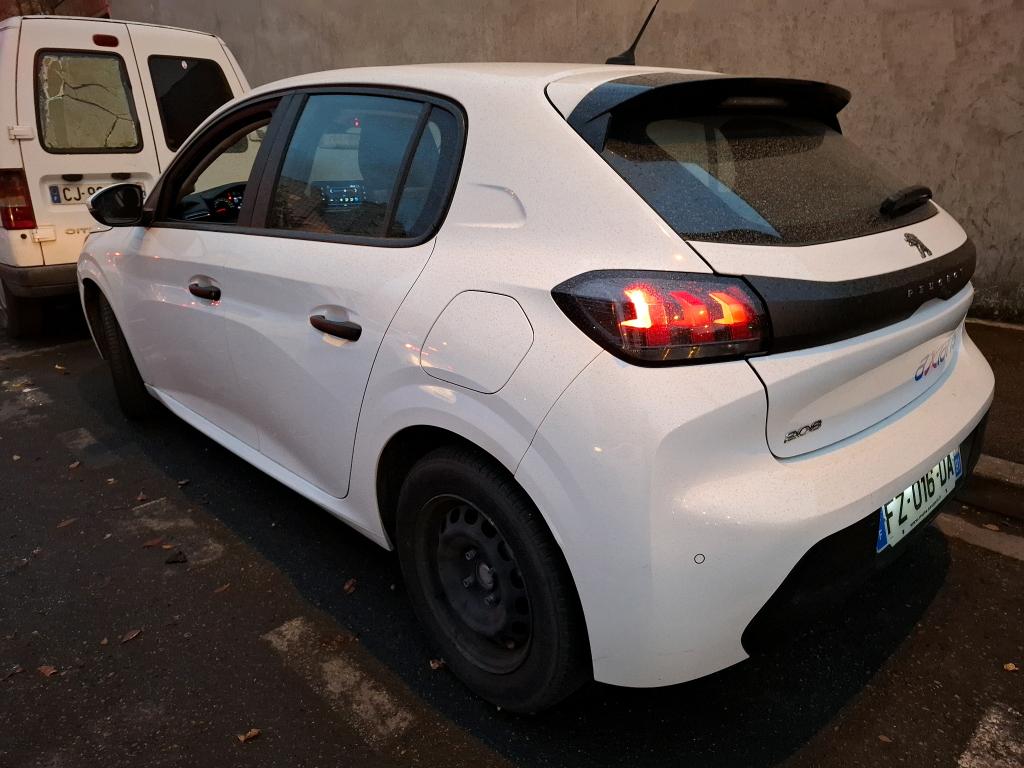 Peugeot 208 BLUEHDI 100 S&S BVM6 PREMIUM PACK 2021