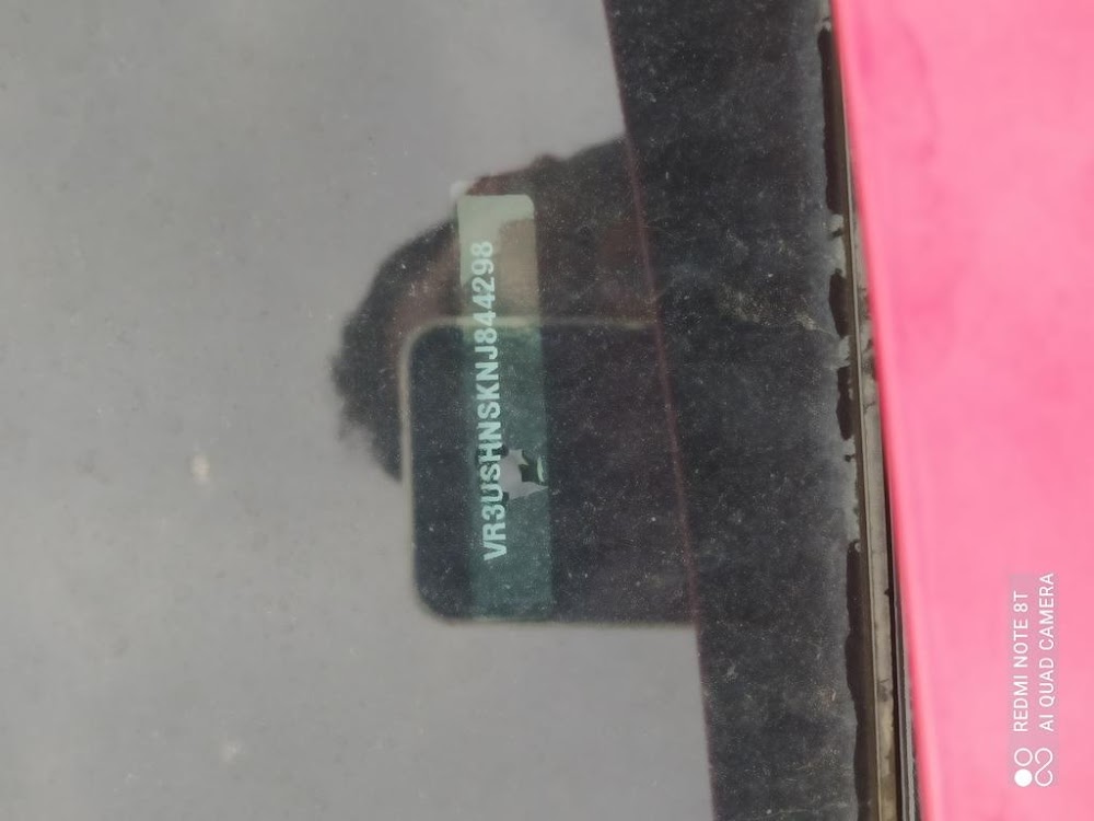 Foto Peugeot 2008 3
