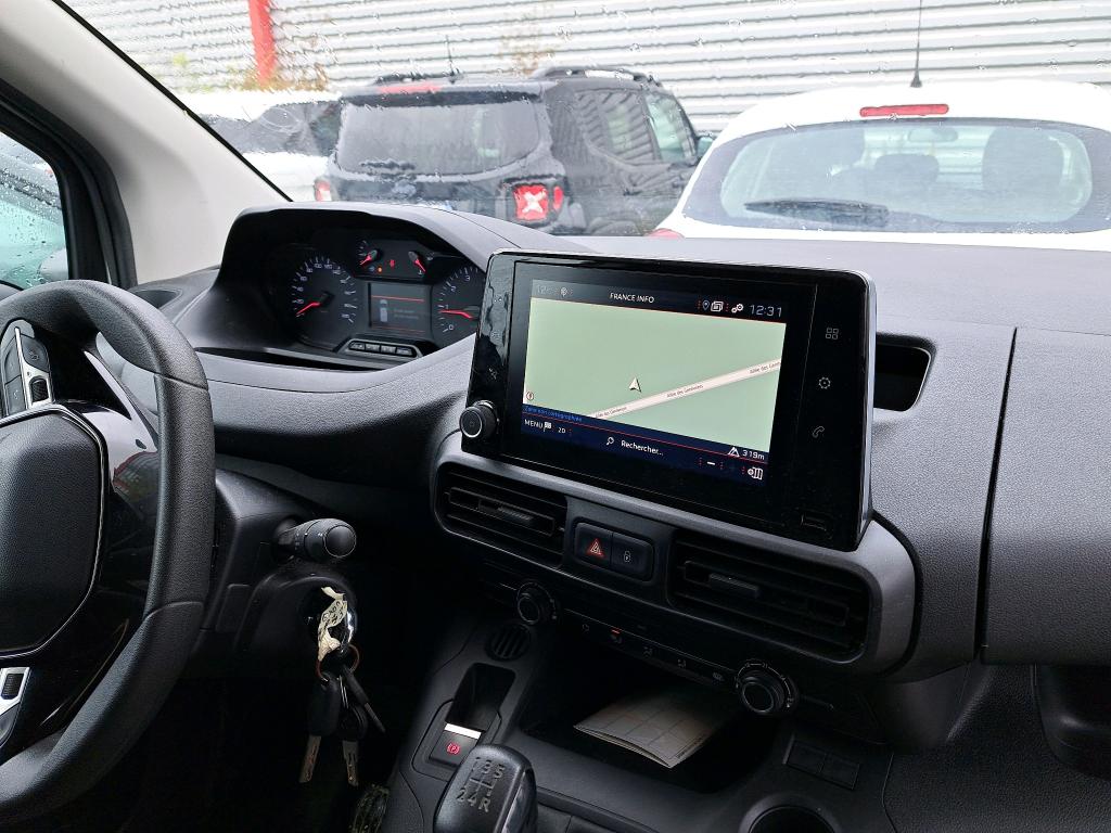 Peugeot PARTNER FOURGON STANDARD 650 KG BLUEHDI 100 S&S BVM5 ASPHALT 2021