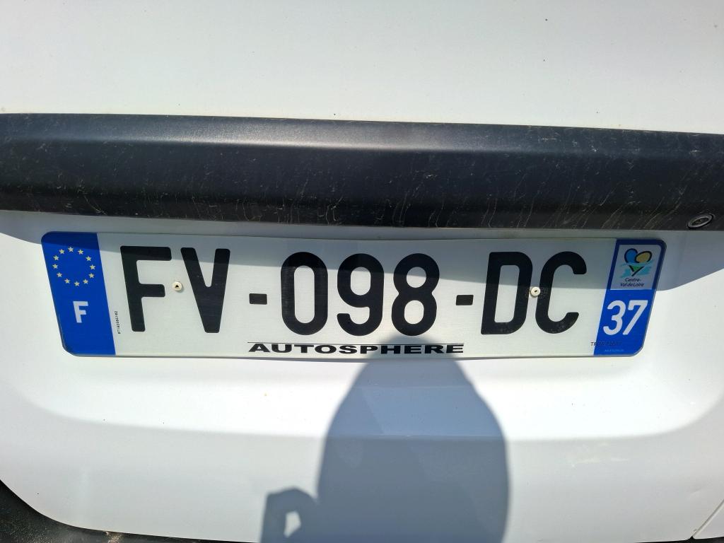 Peugeot EXPERT FGN TOLE STANDARD 2.0  BLUEHDI 120 S&S EAT8 ASPHALT 2020