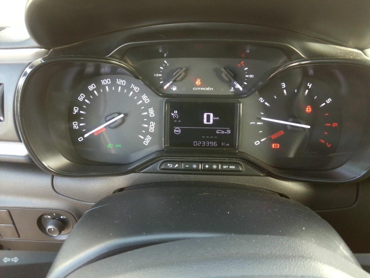Foto Citroën C3 Aircross 11