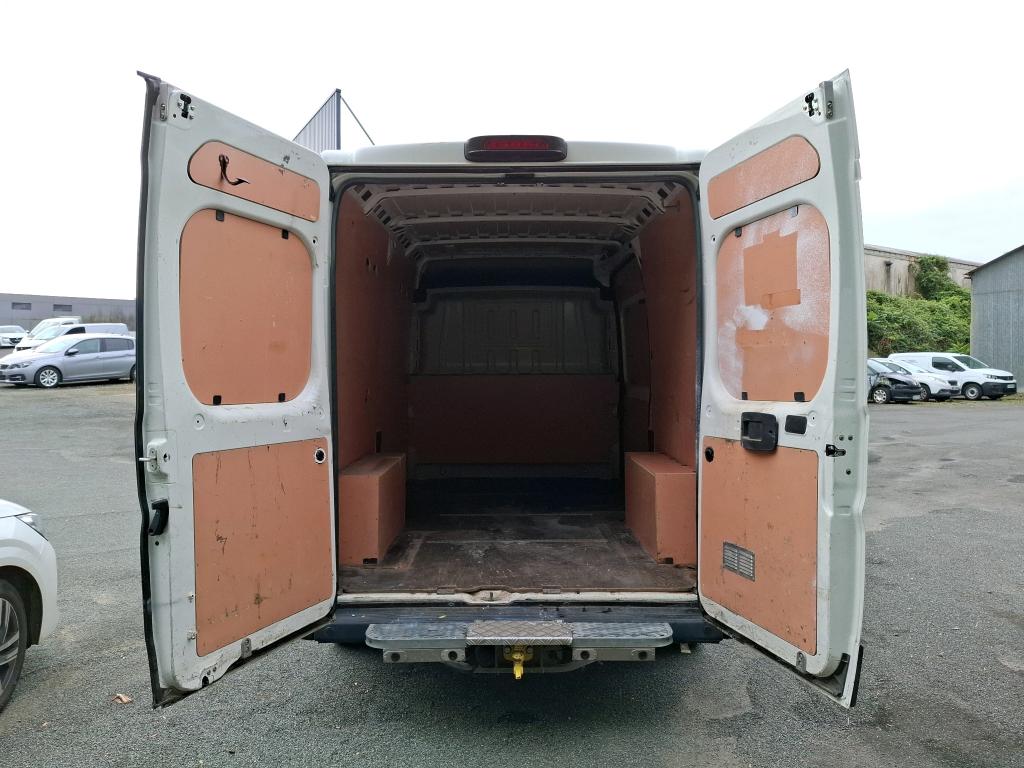 Peugeot BOXER TOLE 335 L2H2 BLUEHDI 120 S&S ASPHALT 2020