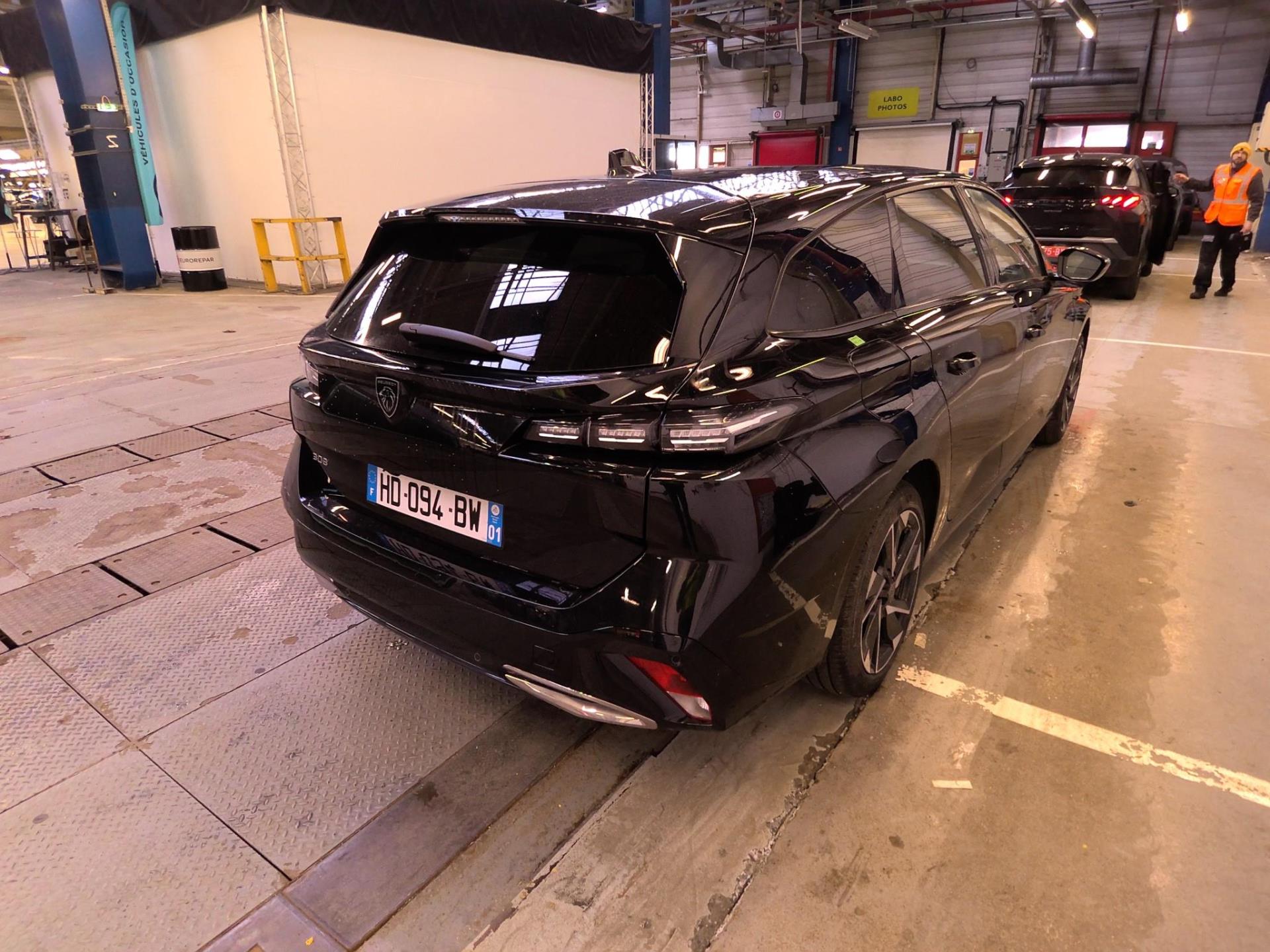 Peugeot 308 SW Hybrid 145 e-DCS6 Allure 2025