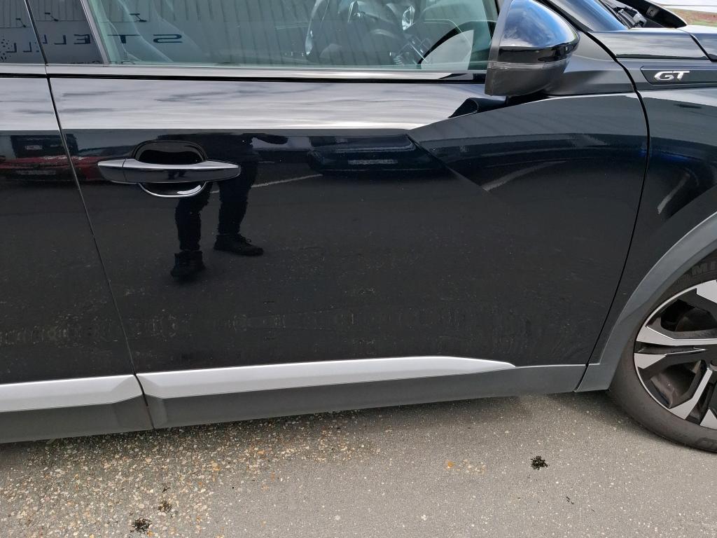 Peugeot 2008 PureTech 130 S&S EAT8 GT 2022