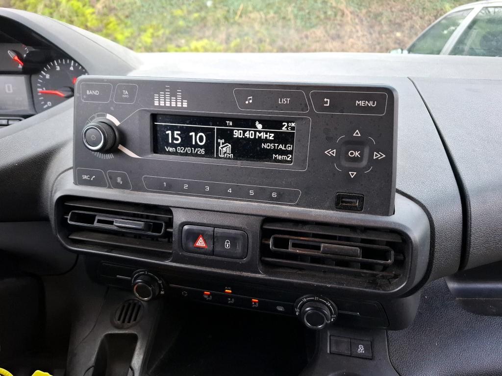 Peugeot PARTNER FOURGON STANDARD 650 KG BLUEHDI 100 S&S BVM5 PREMIUM 2020