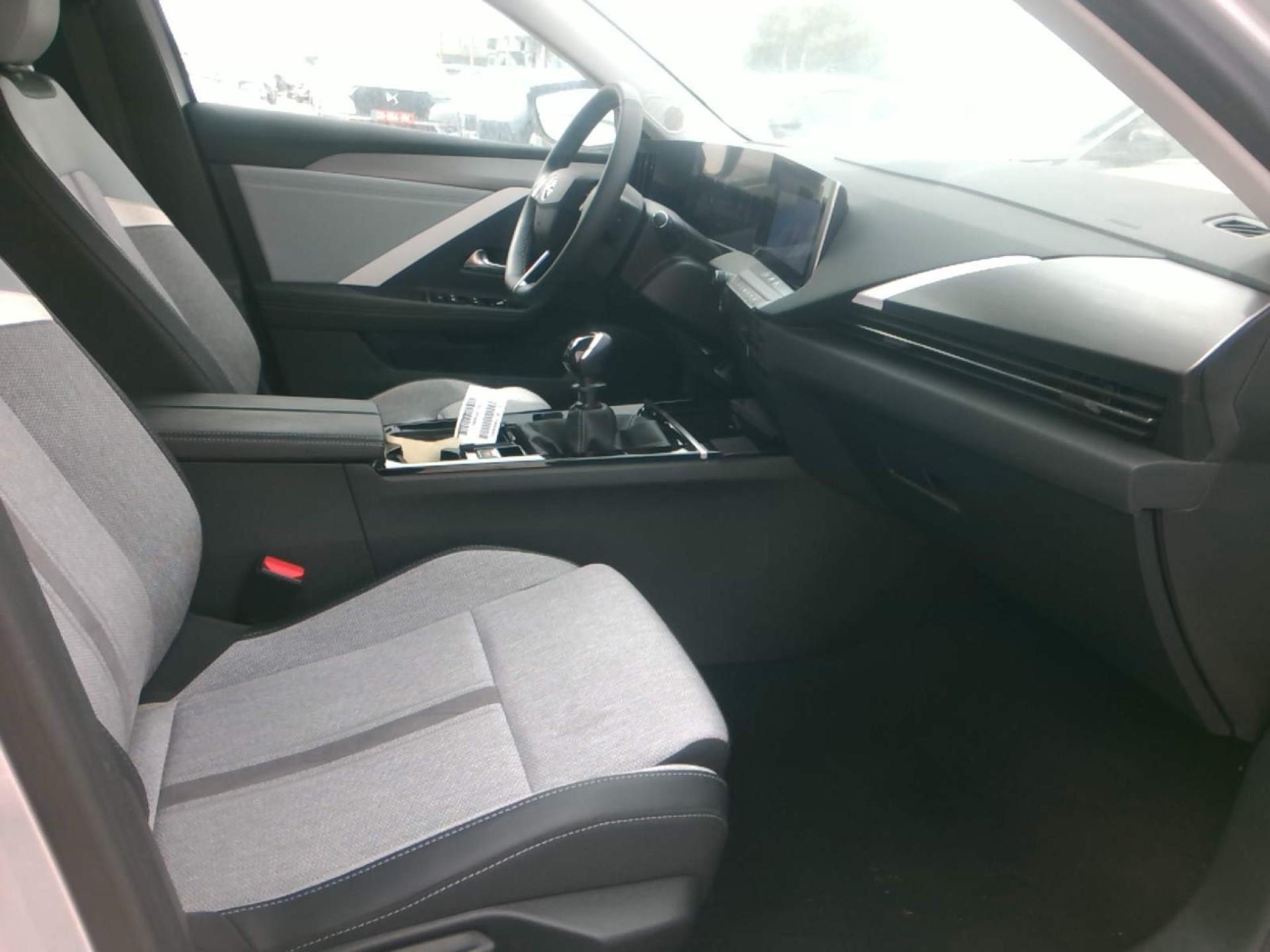 Opel Astra Sports Tourer 1.2 Turbo 110 ch BVM6 Elegance 2023