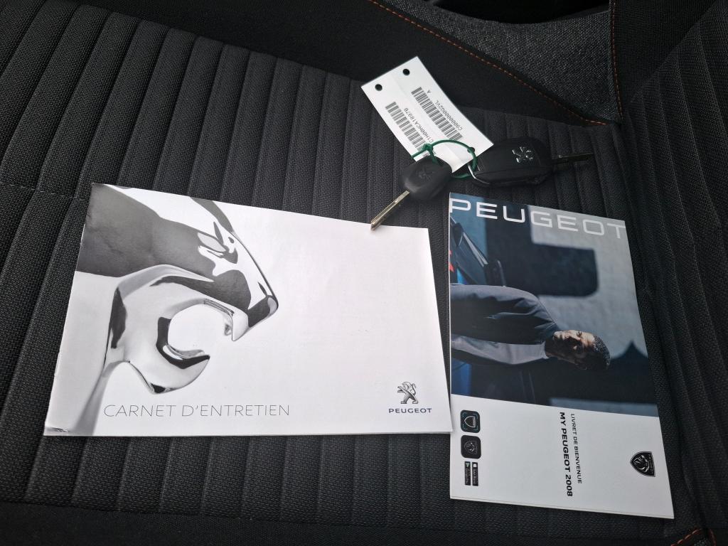 Peugeot 2008 BlueHDi 110 S&S BVM6 Active Pack 2022