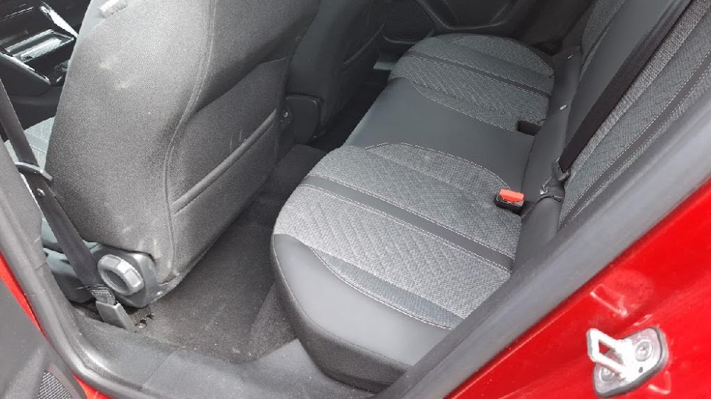 Foto Peugeot 2008 13