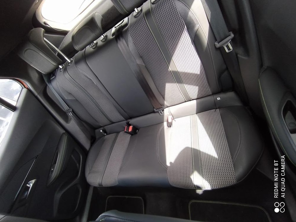 Foto Peugeot 2008 11