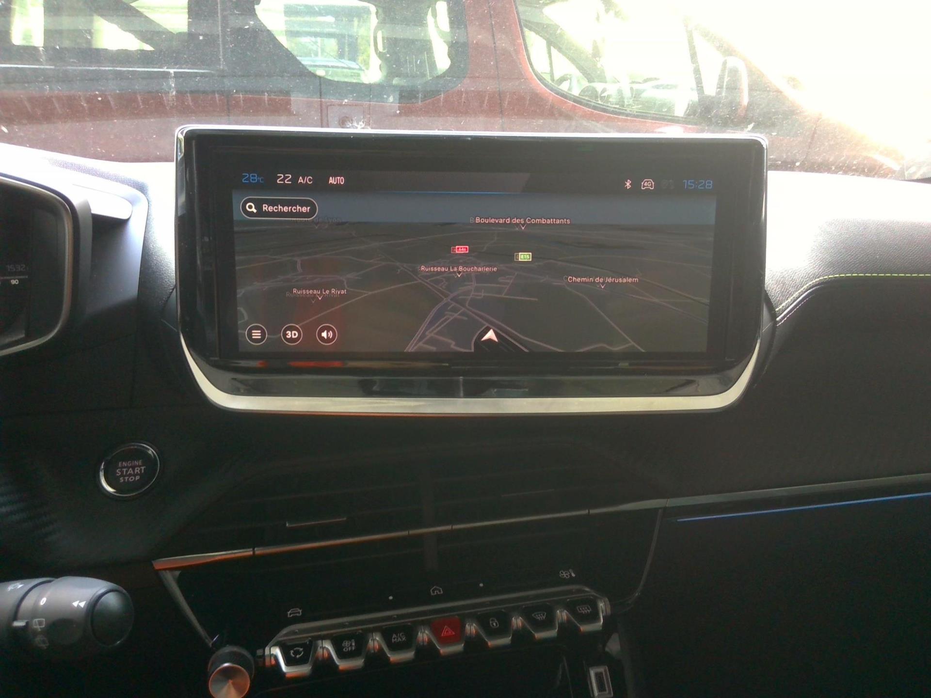 Peugeot 208 Hybrid 145 ch e-DCS6 GT 2026