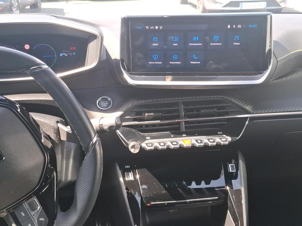 Peugeot 208 Hybrid 100 e-DCS6 GT 2025