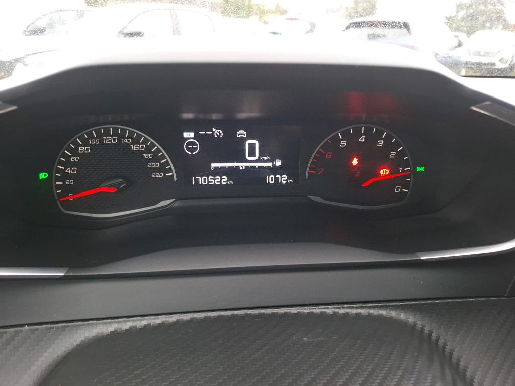 Peugeot 208 BlueHDi 100 S&S BVM6 Active 2021