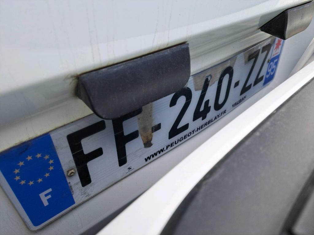 Peugeot PARTNER FOURGON STANDARD 650 KG BLUEHDI 100 S&S BVM5 PREMIUM 2019