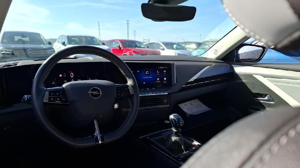 Foto Opel Astra 10