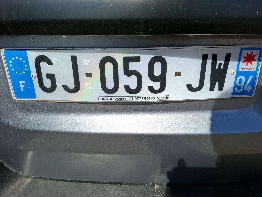 Peugeot EXPERT FGN TOLE STANDARD BLUEHDI 145 S&S EAT8 ASPHALT 2022