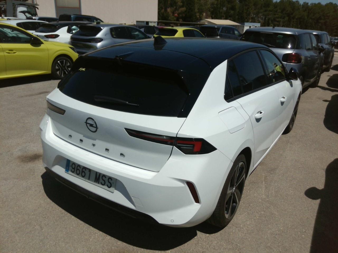 Foto Opel Astra 8