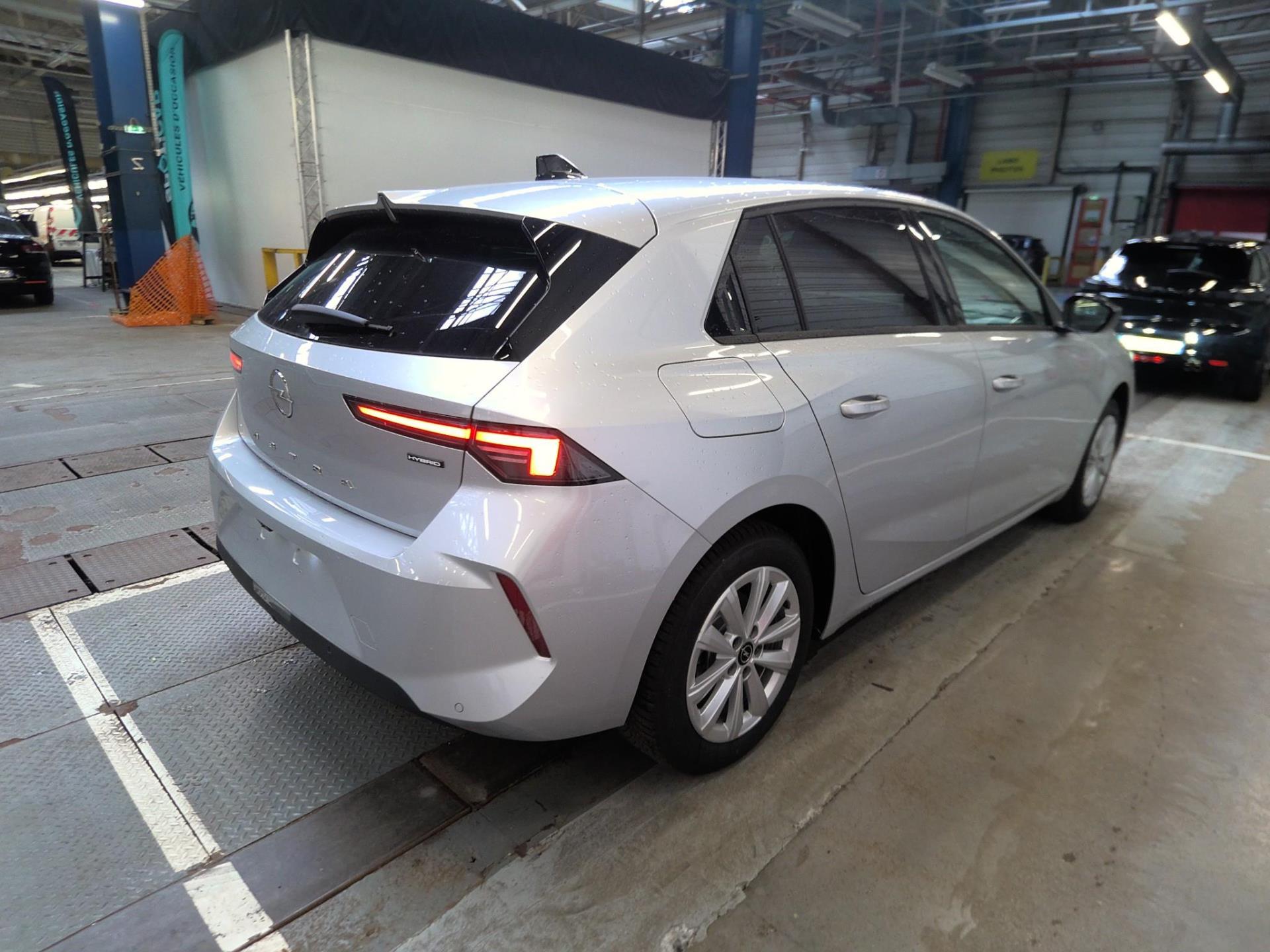 Opel Astra 1.2 Turbo Hybride 145 ch e-DCT6 Business 2025