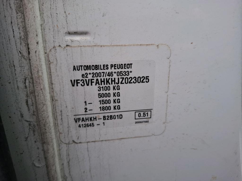 Peugeot EXPERT FGN TOLE STANDARD 2.0  BLUEHDI 120 S&S BVM6 PREMIUM 2018
