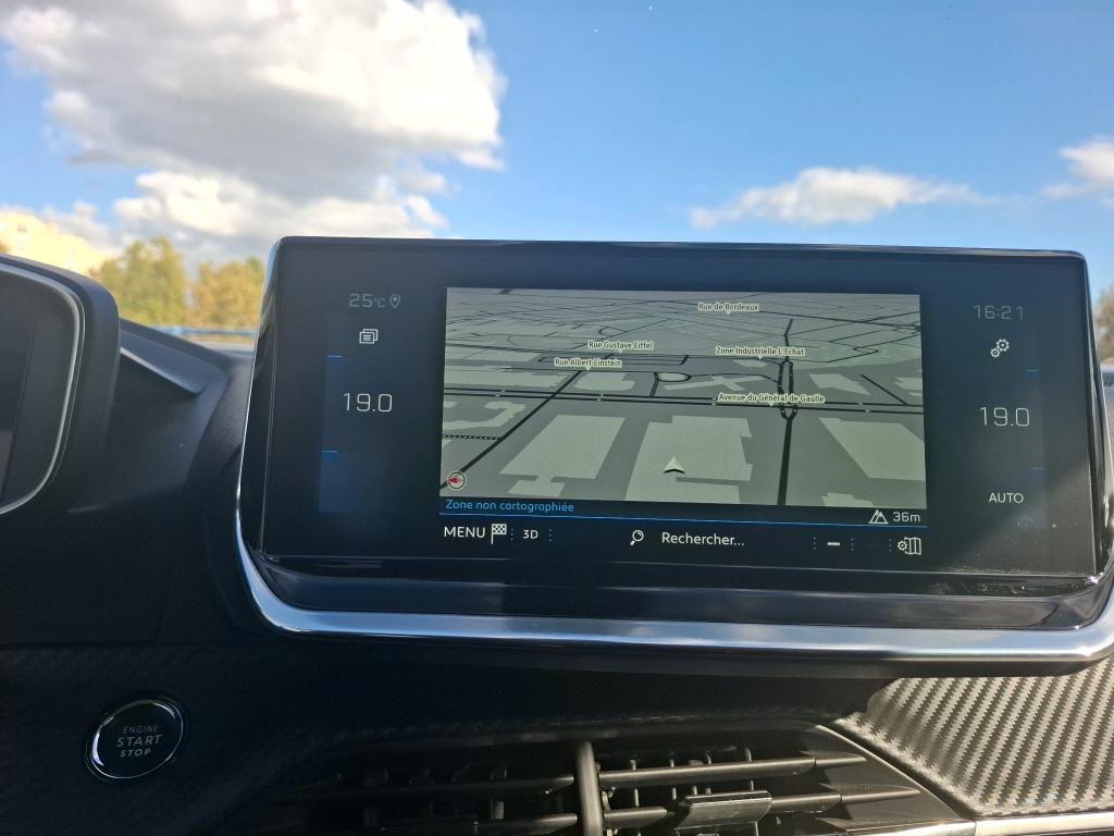Peugeot 2008 PureTech 130 S&S EAT8 Allure Business 2021