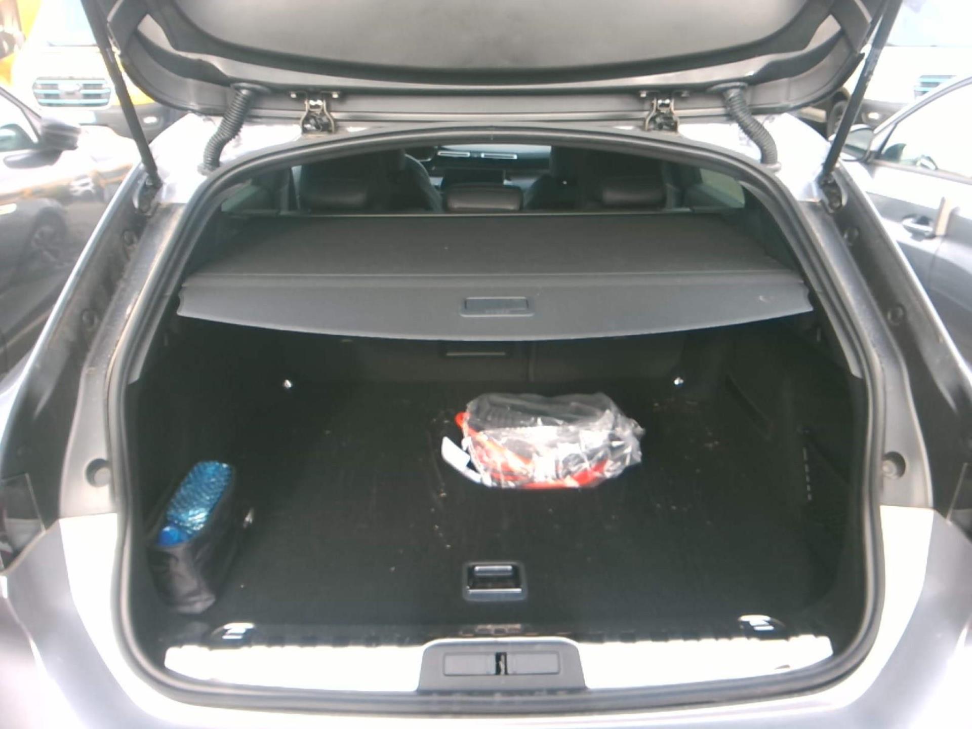 Peugeot 508 SW Hybrid 225 e-EAT8 Allure Pack 2023