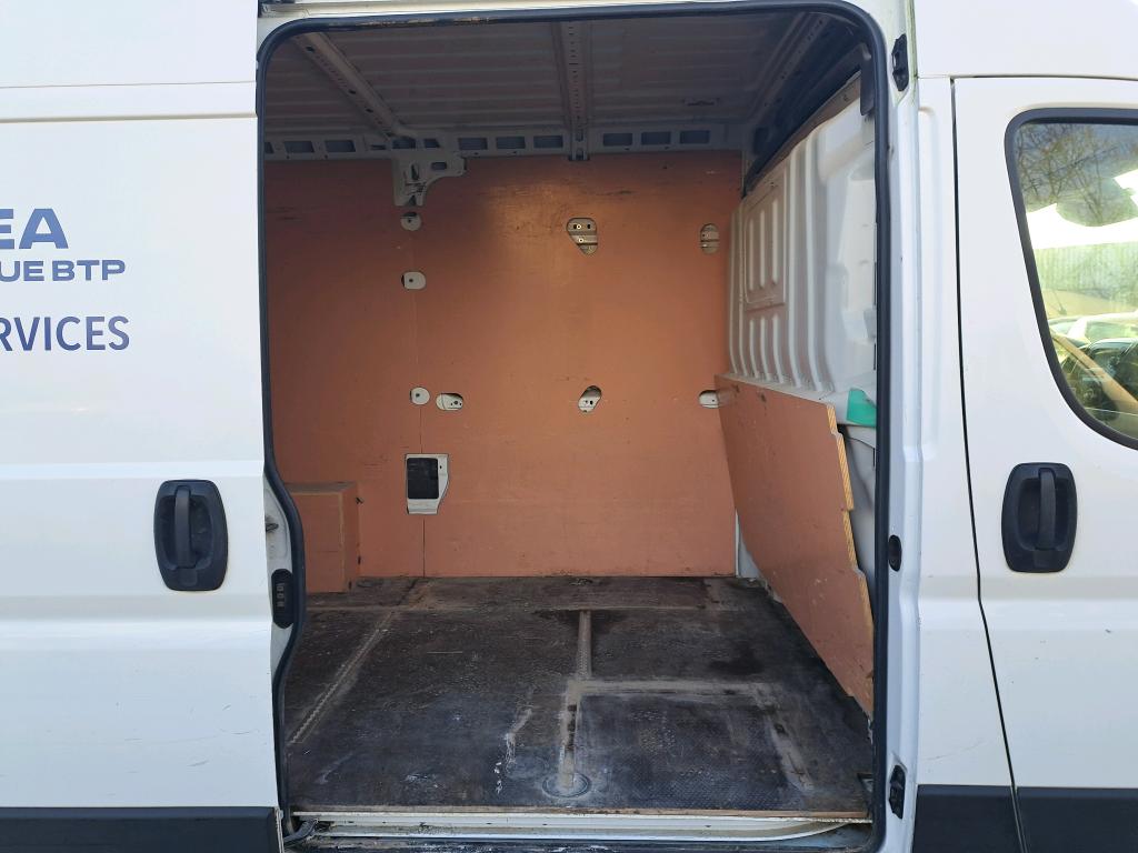 Peugeot BOXER TOLE 335 L2H2 BLUEHDI 120 S&S ASPHALT 2021