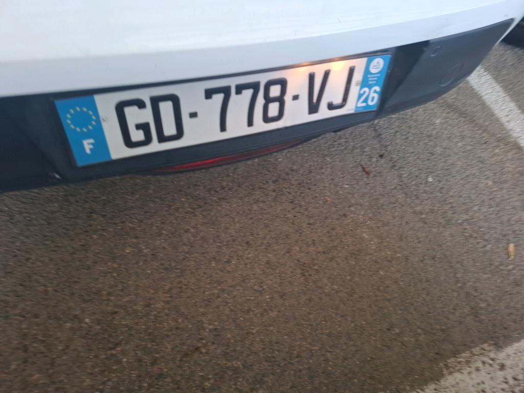 Peugeot 208 ELECTRIQUE 50 KWH 136 ACTIVE BUSINESS R 2021