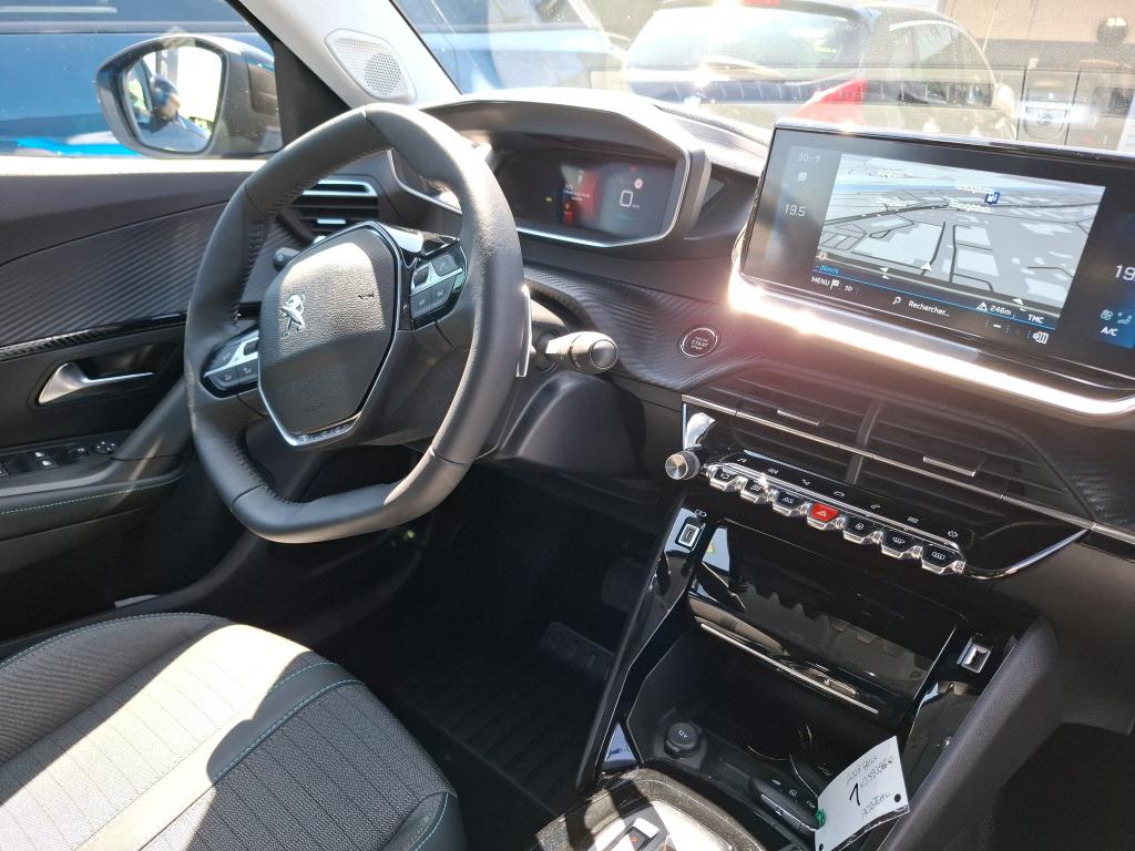 Peugeot 2008 BlueHDi 130 S&S EAT8 Allure Pack 2022