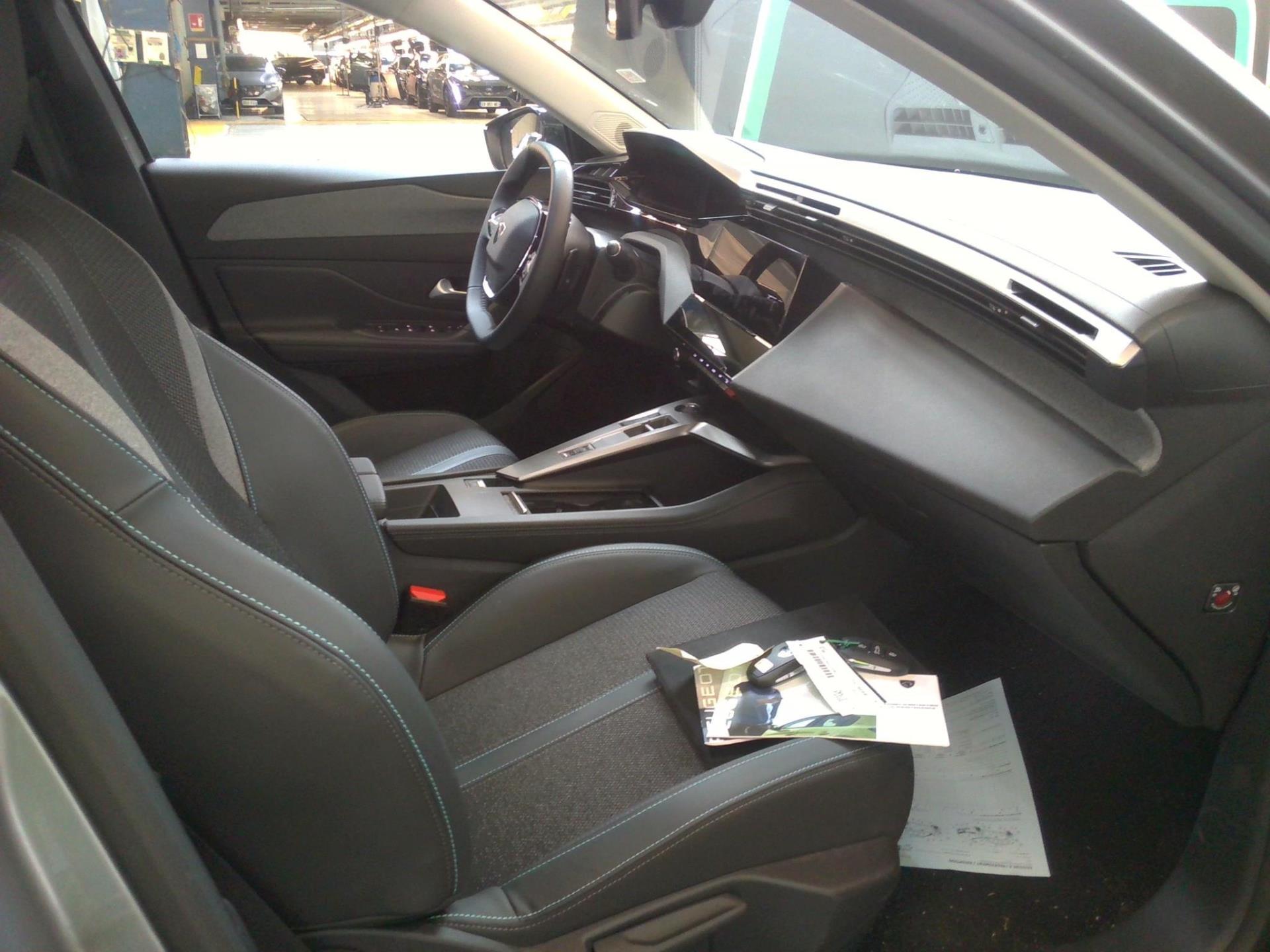 Peugeot 308 SW BlueHDi 130ch S&S EAT8 Allure 2024