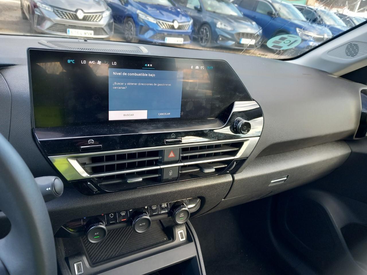 Foto Citroën C4 X 17