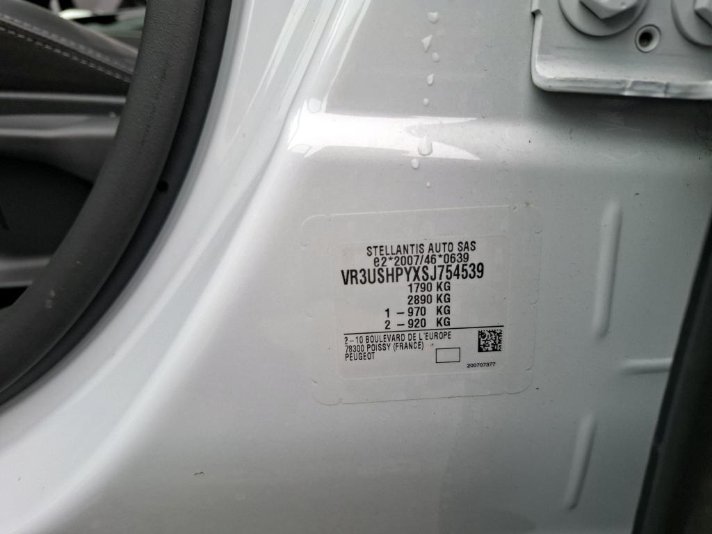 Peugeot 2008 Hybrid 145 ch e-DCS6 GT 2025