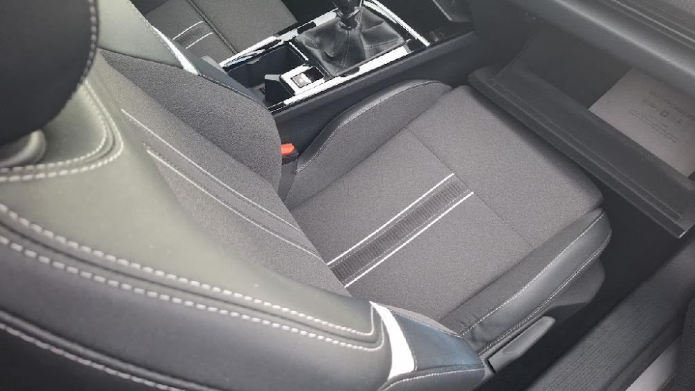 Foto Opel Astra 9