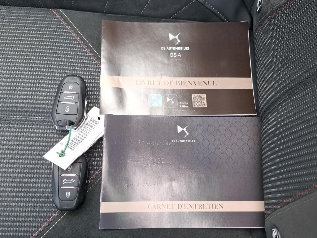 DS DS 4 PureTech 130 EAT8 Performance Line+ 2024