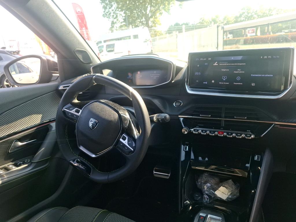 Peugeot 2008 Hybrid 145 ch e-DCS6 GT 2025