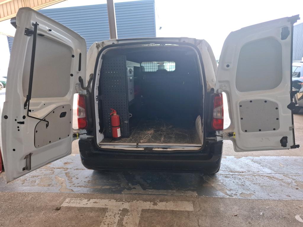 Peugeot PARTNER FOURGON STANDARD 650 KG BLUEHDI 100 S&S BVM5 ASPHALT 2021