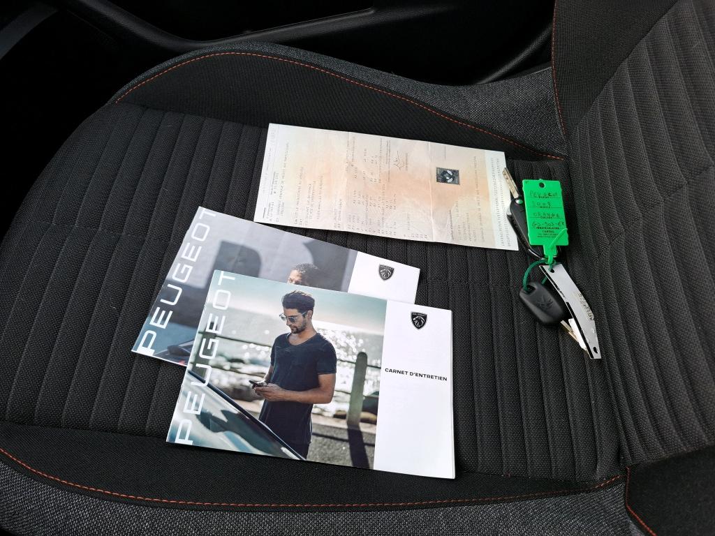 Peugeot 2008 BlueHDi 110 S&S BVM6 Active Pack 2022