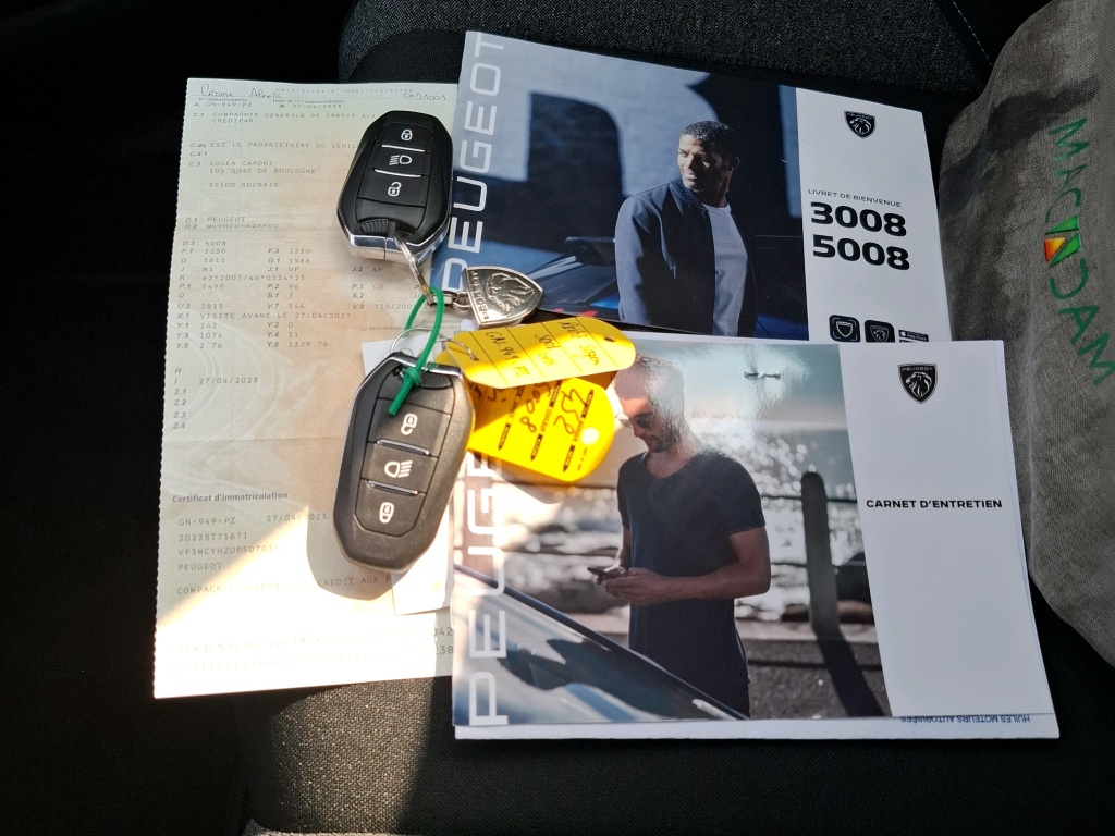 Peugeot 5008 BlueHDi 130ch S&S EAT8 Active Pack 2023