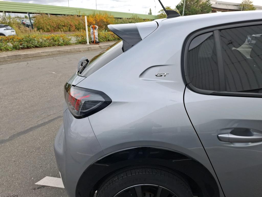 Peugeot 208 PureTech 100 S&S EAT8 GT 2023