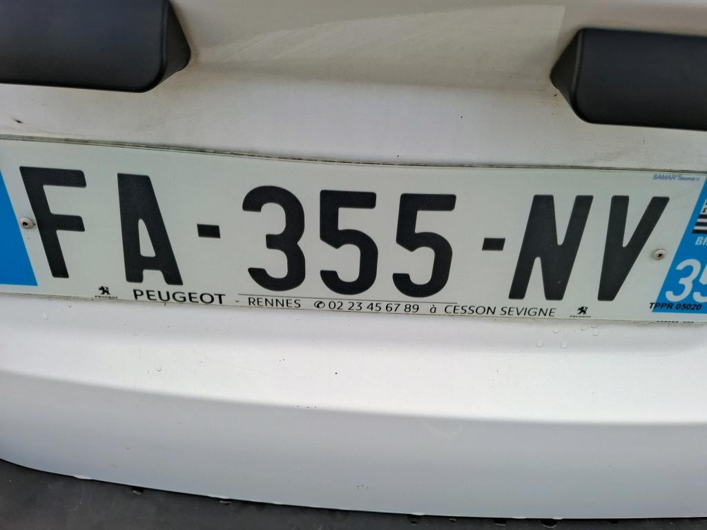 Peugeot EXPERT FGN TOLE STANDARD 2.0  BLUEHDI 120 S&S BVM6 PREMIUM 2018