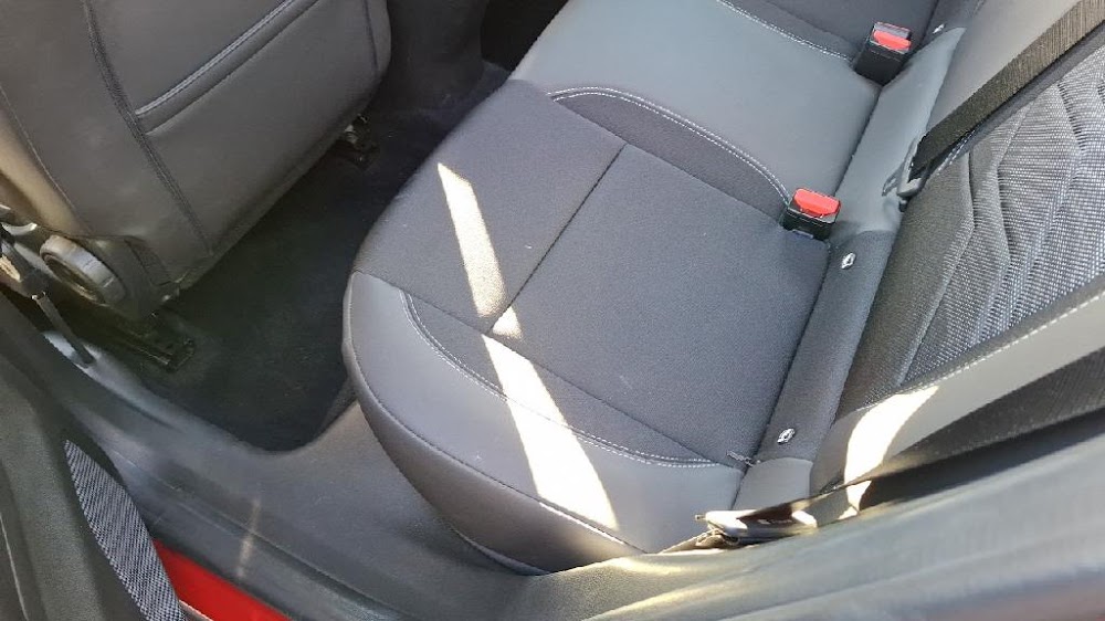 Foto Jeep AVENGER 10