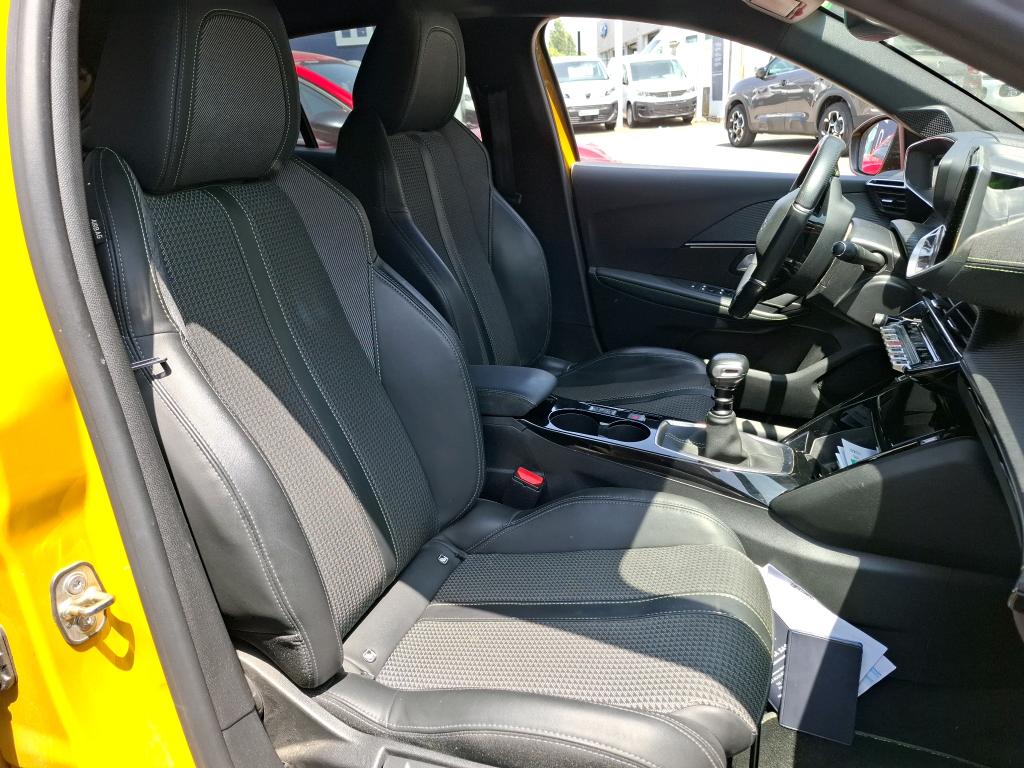 Peugeot 208 BlueHDi 100 S&S BVM6 GT 2021