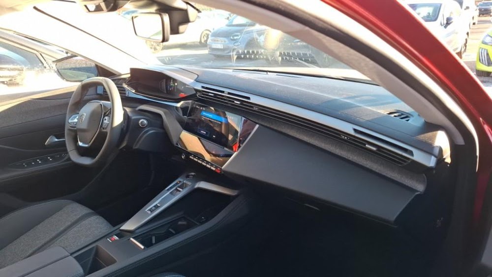 Foto Peugeot 408 16