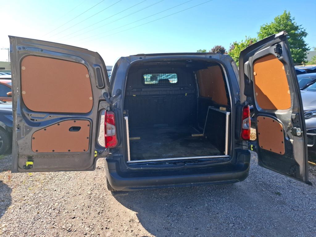 Peugeot PARTNER FOURGON STANDARD 650 KG BLUEHDI 100 S&S BVM5 ASPHALT 2020