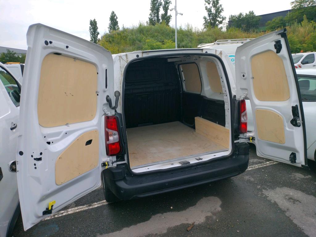Peugeot PARTNER FOURGON STANDARD 650 KG BLUEHDI 100 S&S BVM5 PREMIUM 2020