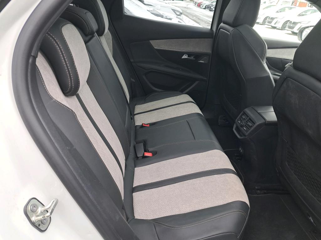 Peugeot 3008 Hybrid4 300 e-EAT8 GT Pack 2021