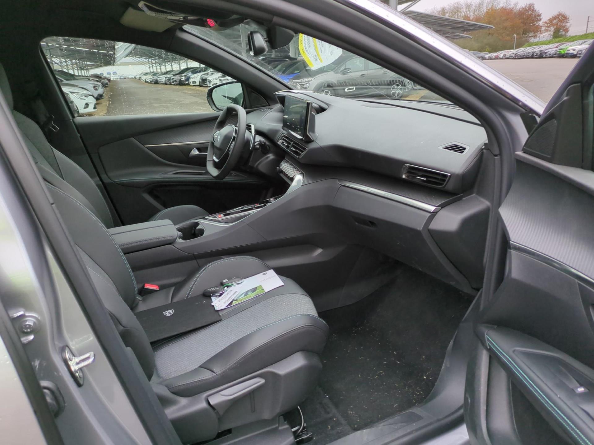 Peugeot 5008 BlueHDi 130ch S&S EAT8 Allure Pack 2024